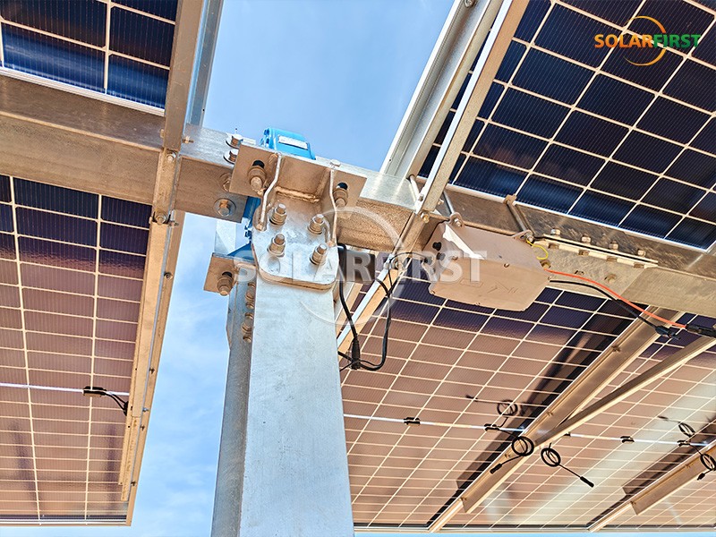 إعادة تعريف الطاقة الكهروضوئية من خلال الابتكار: وضع معايير جديدة للطاقة